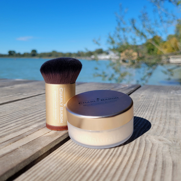Charly-Baron-Cosmetics-Mineral-Cosmetics-natural-organic- mineral-loose-powder-puder-foundation-powder